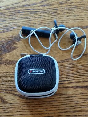 Black and White Sentry Earbud Travel Case with Wired Earbuds